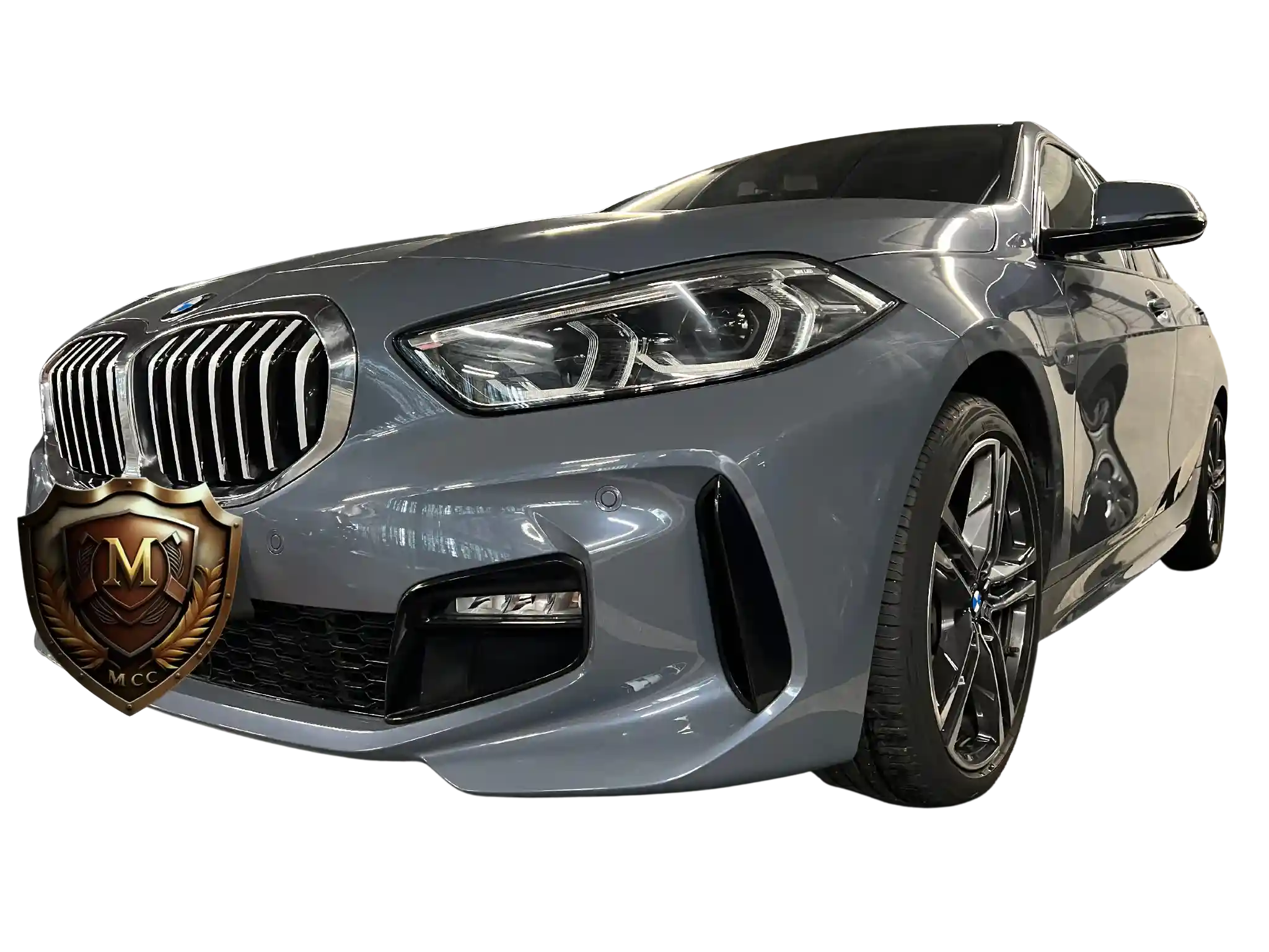 BMW 118M après soin MMCC® PS sans eau, montrant une élégance sport zéro carbone.