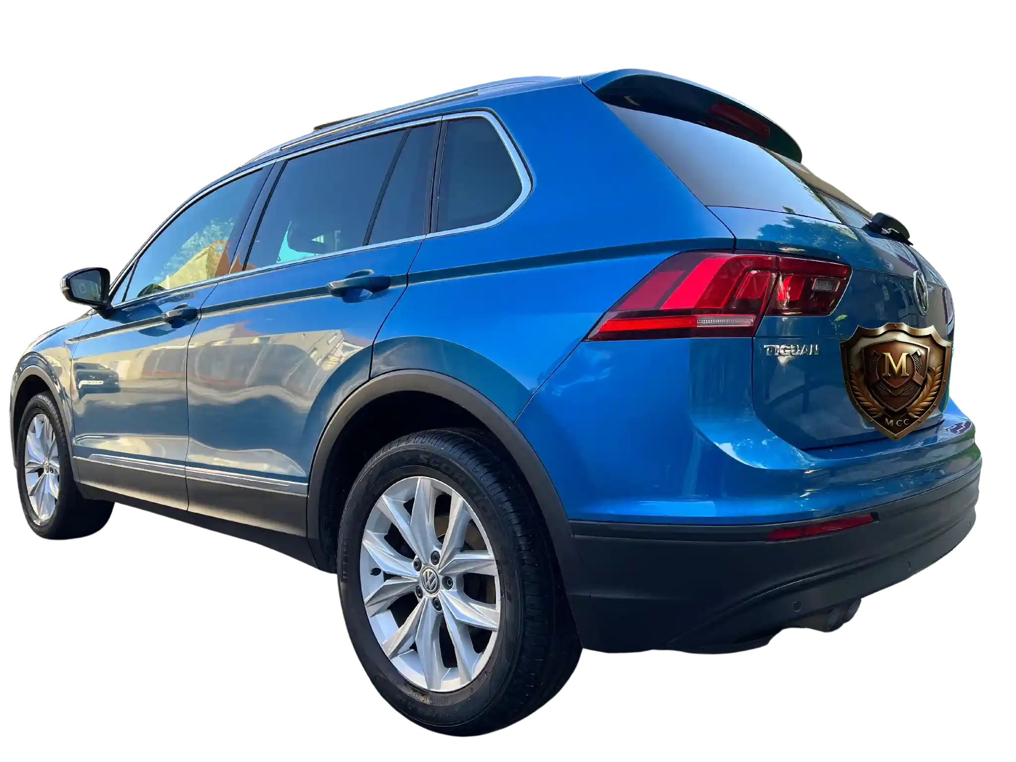 Eco-friendly waterless valeting of a Volkswagen Tiguan 4Motion in Guildford, enhancing its rugged elegance and reflecting corporate environmental values.